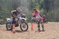 Motokrosová škola sRadkem Tomanem 08.05.2019 v Nihošovicích. (9)